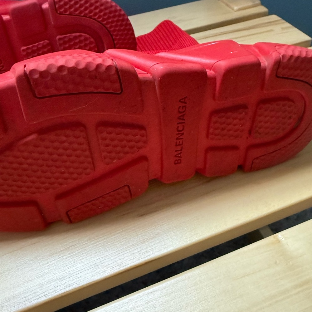 Balenciaga Vibrant Red Speed Trainers - Picture 8 of 13